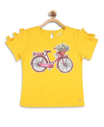 Blue Giraffe Half Sleeves Cycle Print Top- Yellow