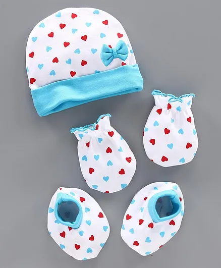 Babyhug 100% Cotton Cap & Mitten With Booties Set White Blue Heart Print - Diameter 11 cm