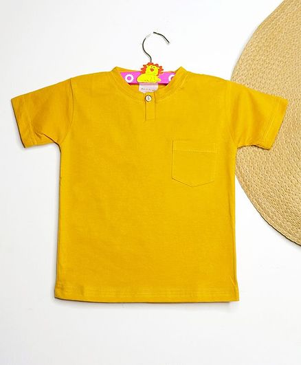 BAATCHEET Half Sleeves Solid Tee - Mustard