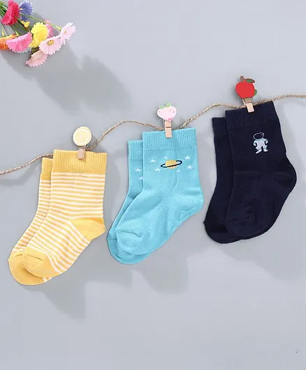 Cute Walk by Babyhug Antibacterial Ankle Length Socks Pack of 3 - Blue Yellow