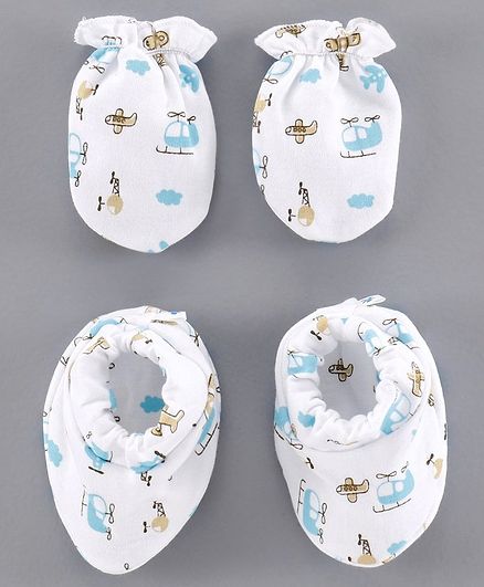 Child World Mitten and Booties Set Aeroplane Print - Blue