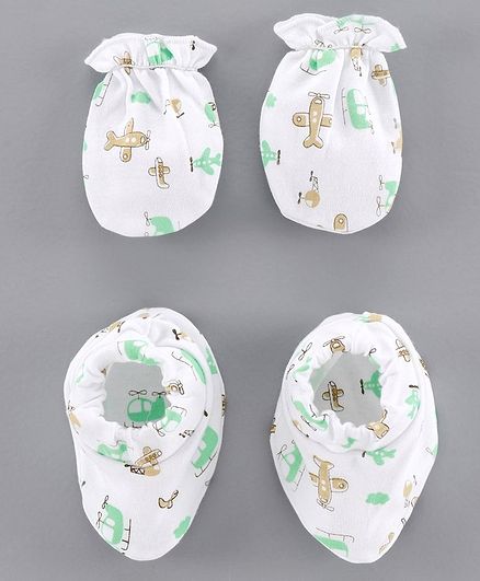 Child World Mitten and Booties Set Aeroplane Print - Blue