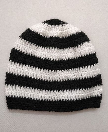 Knit Masters Striped Pattern Cap - Black & White