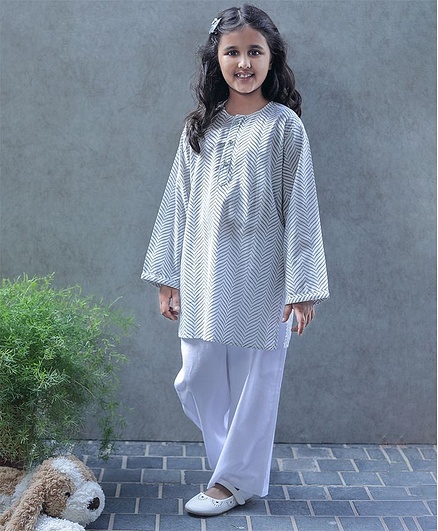 Bellazaara Full Sleeves Chevron Print Kurti With Pajama - Grey