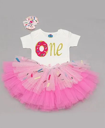 TINY MINY MEE Donut One Print Half Sleeves Onesie With Skirt & Headband - White & Pink