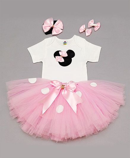 TINY MINY MEE Half Sleeves Bow Detailed Patch Onesie With Skirt & Headband - White & Pink