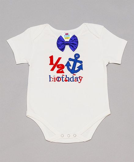 TINY MINY MEE Blue Anchor Print Half Sleeves Onesie - White