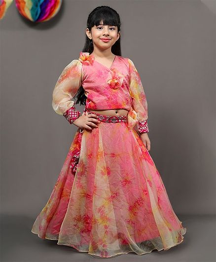 Kirti Agarwal Pret N Couture Varsha Showering Trends Balloon Style Full Sleeves Print Crop Top With Small Tassel Lehenga Set - Pink
