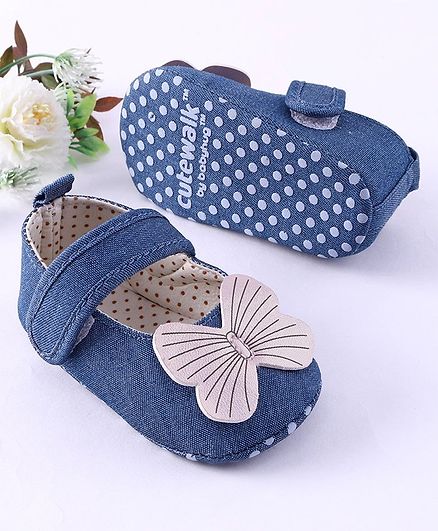 Cute Walk by Babyhug Booties Butterfly Applique - Blue