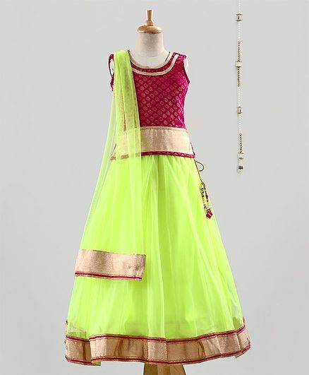 The Little Fashionistas Sleeveless Brocade Choli With Flared Lehenga & Dupatta - Pink Green