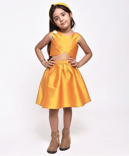 Jelly Jones Sleeveless Solid Crop Top With Skirt - Yellow