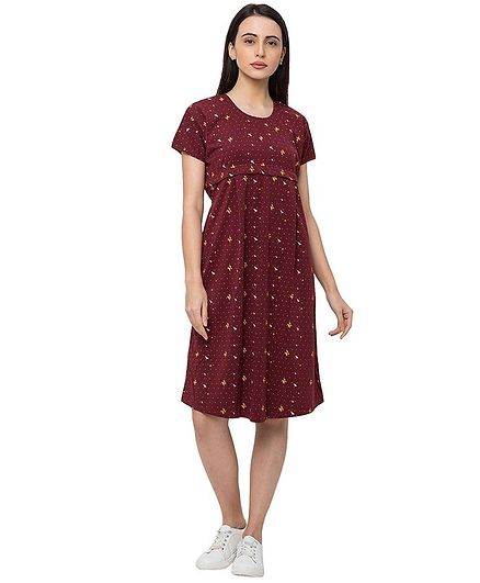 MomToBe Printed Half Sleeves Maternity Nighty - Maroon