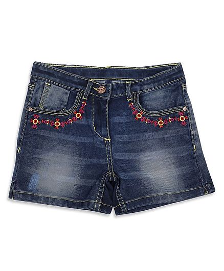 Blue Giraffe Flower Embroidered Shorts - Blue