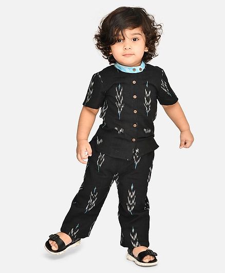 Olesia Collar Half Sleeves Ikat Shirt & Pyjama Set - Black & Blue