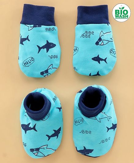 Babyoye Cotton Baby Mittens & Booties Shark Print - Blue