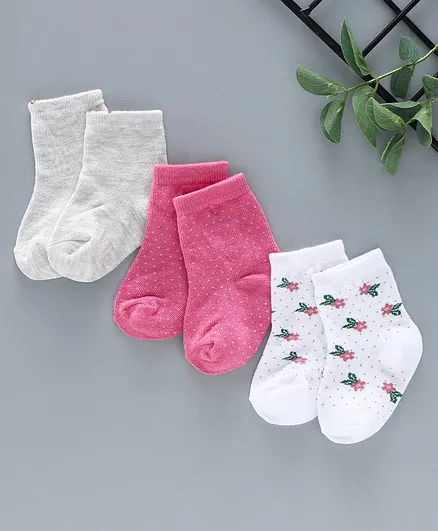 Cutewalk By Babyhug Anti Bacterial Ankle Length Socks Pack of 3 - Pink White
