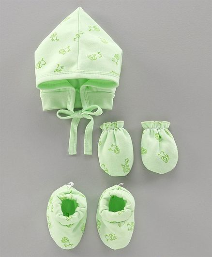 Child World Cap Mittens And Booties Set Animal Print - Green