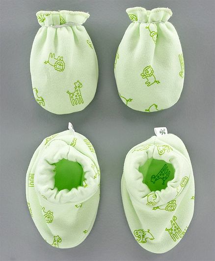Child World Mittens & Booties Animal Print - Green