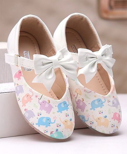 Cute Walk by Babyhug Belly Shoes Bow Applique - White