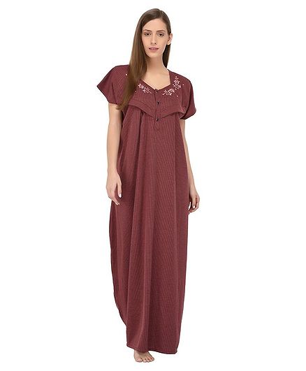 Fabme Half Sleeves Flower Design Micro Striped Maternity Nighty - Maroon