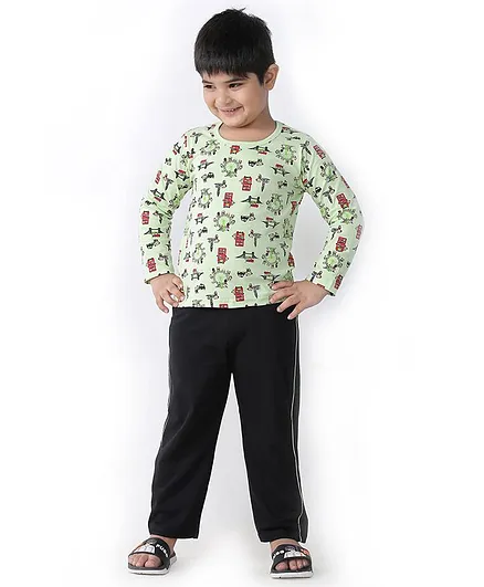Soft Touche Giant Wheel Print Full Sleeves Tee With Pajama - Green