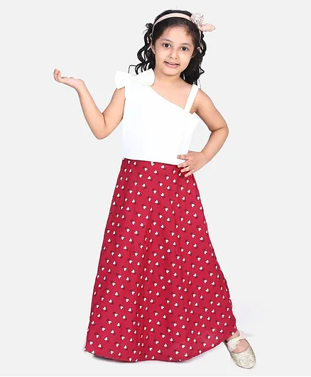 Whitehenz Clothing Sleeveless Top With Hearts Print Skirt - White
