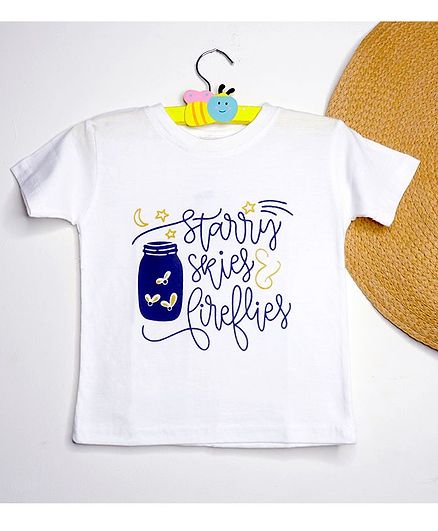BAATCHEET Fireflies Print Half Sleeves Tee - White