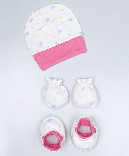 Grandma's Cap Mittens and Booties Set Heart Print Pink - Diameter 10.5 cm
