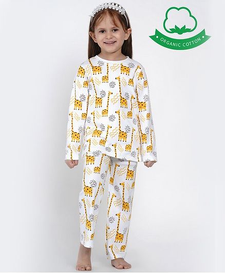 berrytree Organic Cotton Full Sleeves Giraffe Print Night Suit - Yellow