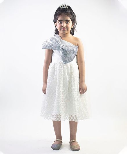 Ruviero Sleeveless Sequined Bow Embellished Dress - White