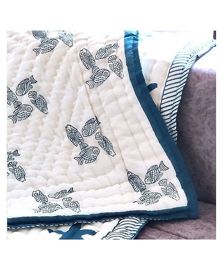 Ikeda Designs Reversible Baby Quilt Fish Print - White And Blue