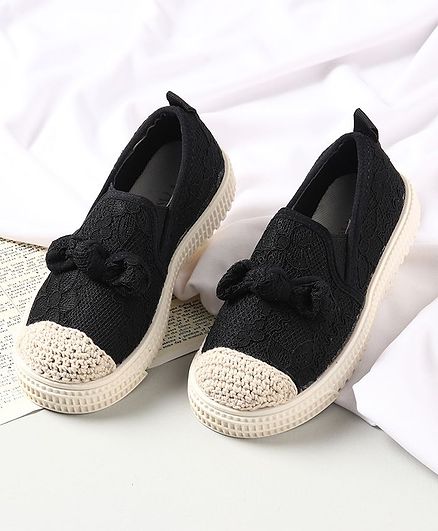 KIDLINGSS Bow Applique Slip-On Shoes - Black