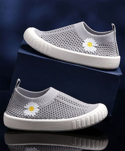 KIDLINGSS Sunflower Painted Hollow Out Shoes - Grey