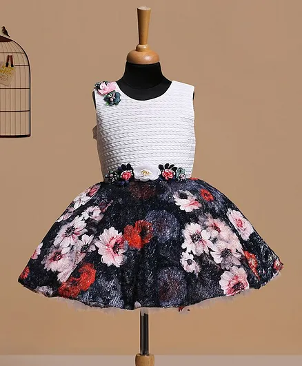 Betty By Tiny Kingdom Sleeveless Floral Design Fit & Flare Dress - Blue