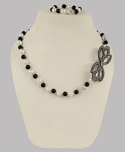 Daizy Sparkling Lotus Necklace Bracelet & Necklace Set - Black