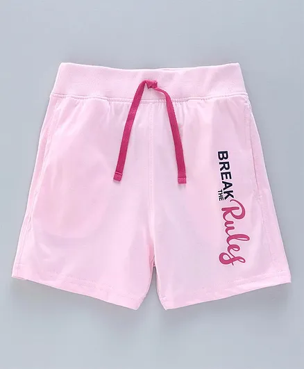 Doreme Shorts Text Print - Pink