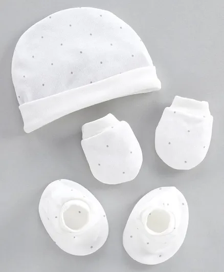 Ben Benny Cap, Mitten & Booties White - Diameter 8 cm