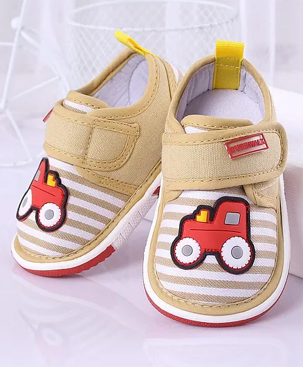 Cute Walk by Babyhug Casual Shoes Tractor Embroidery - Beige