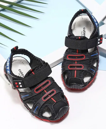 Cute Walk by Babyhug Sandals - Black Red