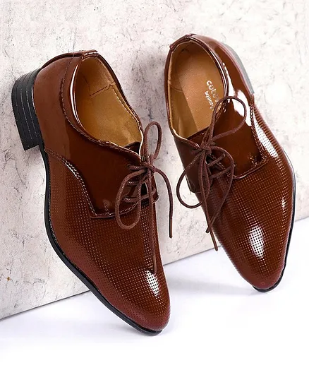 Cute Walk by Babyhug Formal Shoes - Brown