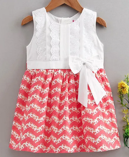 Rassha Sleeveless Lace & Bow Detailing Dress - White & Pink