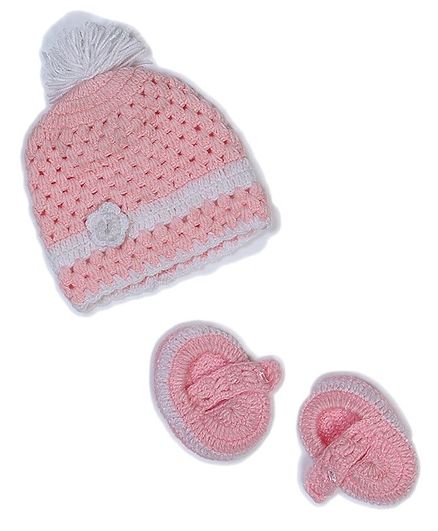USHA ENTERPRISES Pom Pom Detailing Cap With Booties - Baby Pink