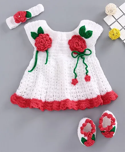 USHA ENTERPRISES Sleeveless Flower Knit Detailing Dress With Headband & Booties - White