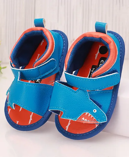 Cute Walk by Babyhug Sandals Style Booties Whale Patch - Blue
