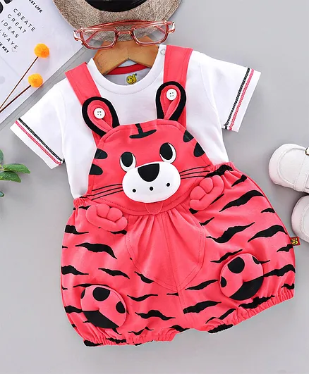 Wow Dungaree With Half Sleeves T-Shirt Kitty Print - Pink