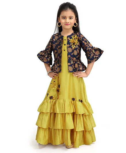 Joy-n-Jolly Three Fourth Sleeves Jacquard Choli With Layered Gown - Green