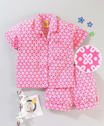 Yellow Duck Half Sleeves Night Suit Floral Print - Pink