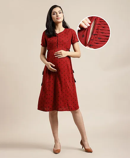 Bella Mama Half Sleeves Embroidered Kurta with Mask - Red