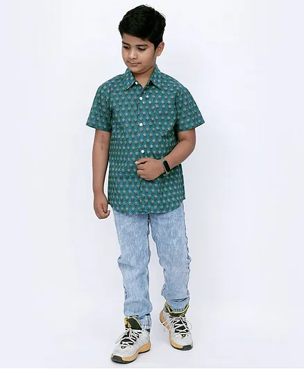 Tahanis Half Sleeves Floral Printed Shirt - Sea Green