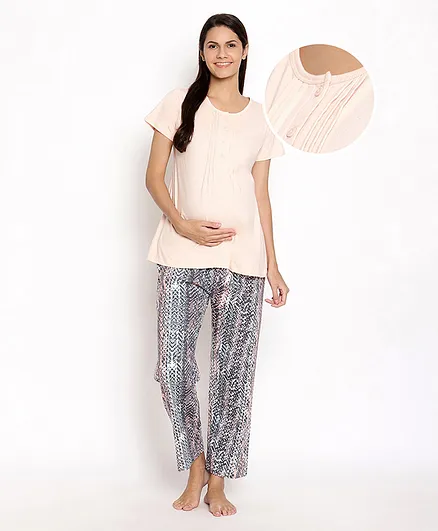 Bella Mama Half Sleeves Maternity Night Suit Abstract Print - Light Pink